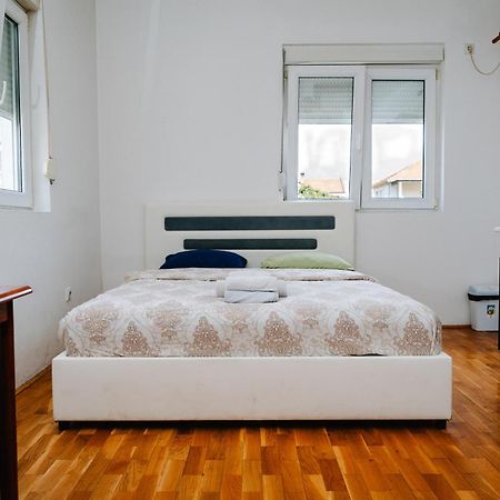 Apartman Stex Подгориця Екстер'єр фото
