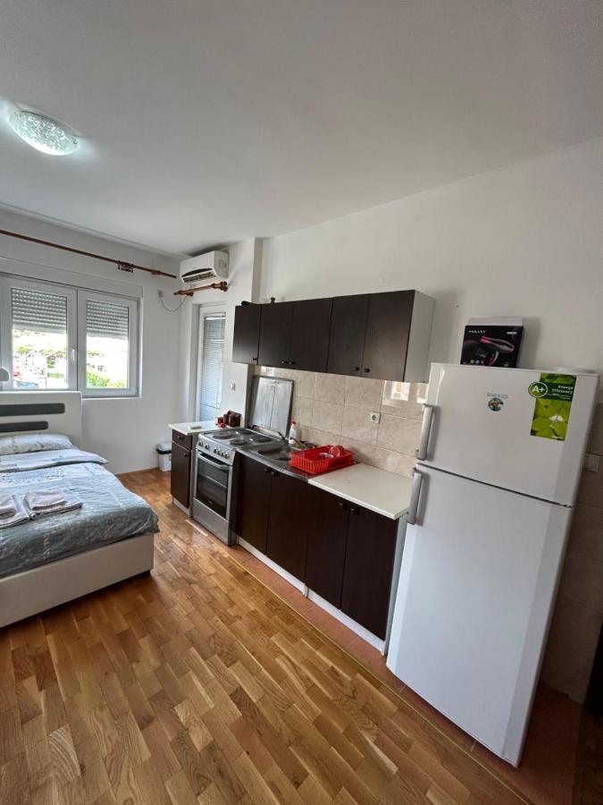 Apartman Stex Подгориця Екстер'єр фото